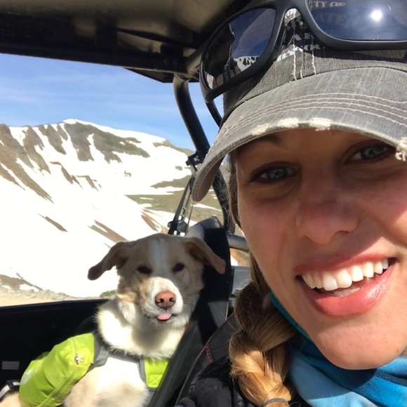 Meet your Posher, Kaitlin - Picture 2 of 6